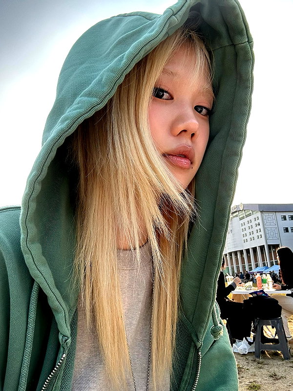 srillun instagram image archive image