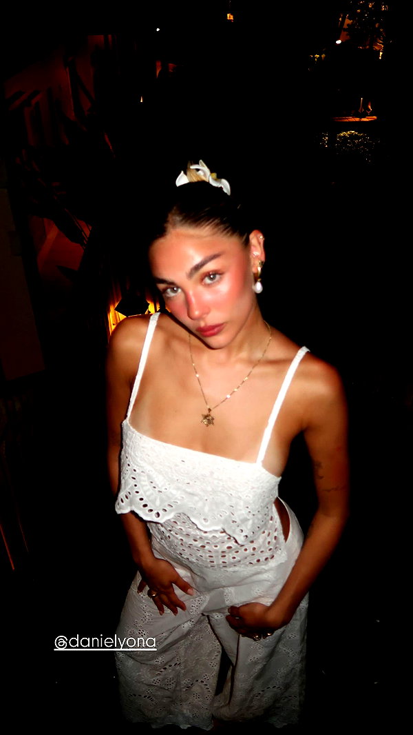 maya.keyy instagram image archive image