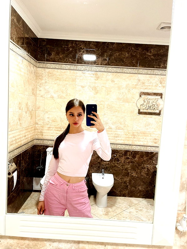 arti_0._.0 instagram image archive image