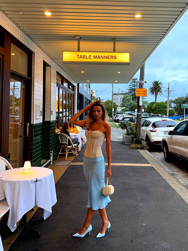 brontesheppeard instagram image archive image