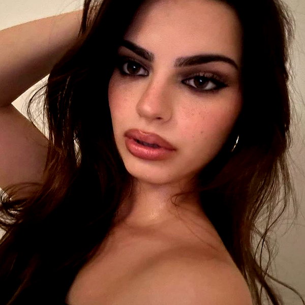baddiesessence instagram image archive image