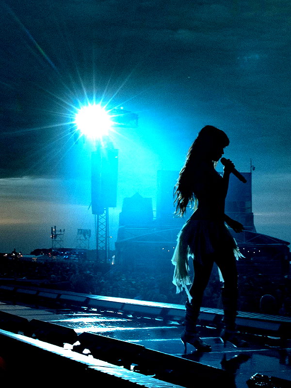 camila_cabello instagram image archive image