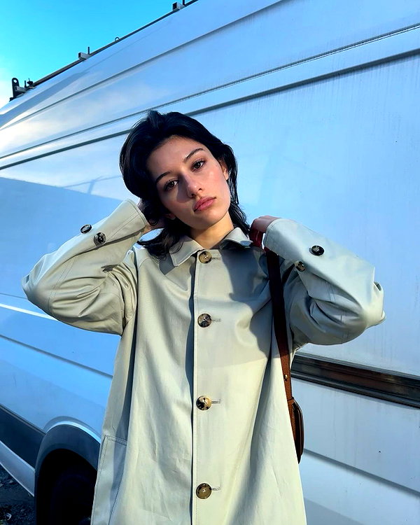 reneeebeller instagram image archive image