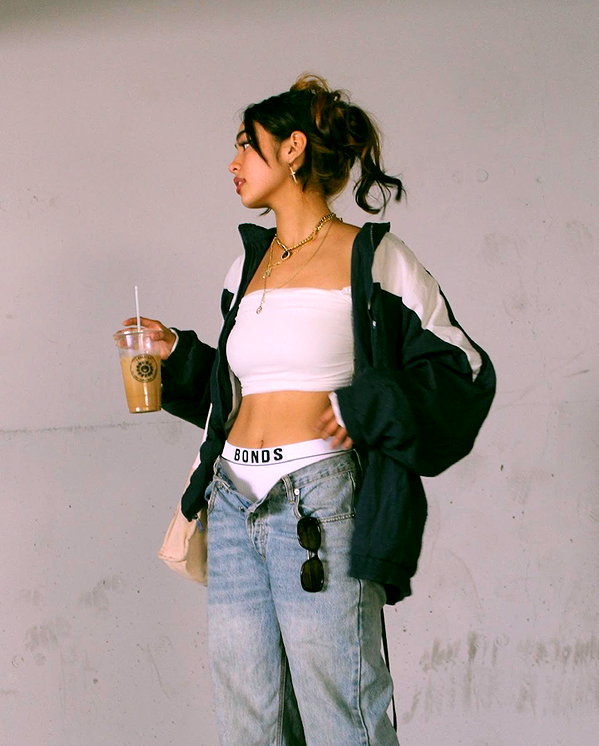 julia_ruelas instagram image archive image