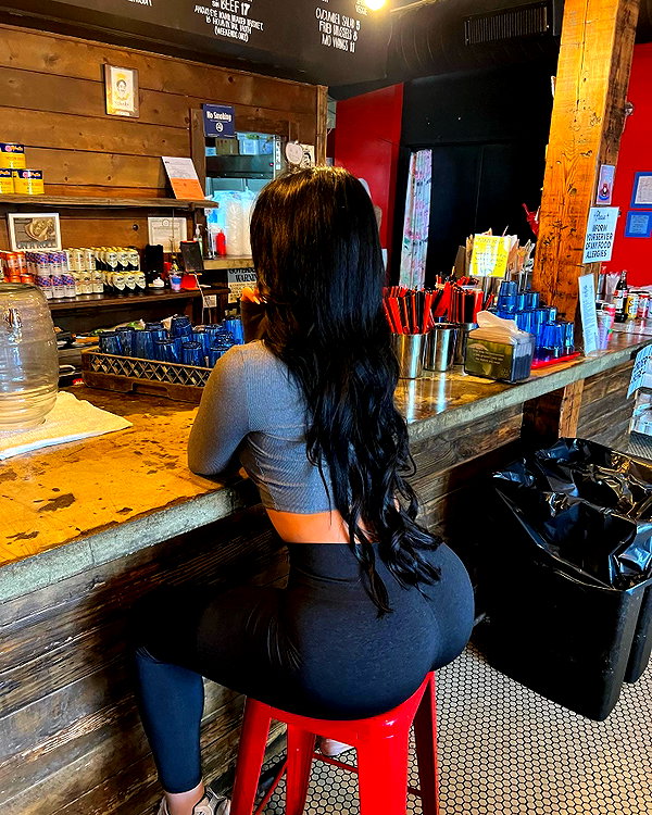 vanessa.rhd instagram image archive image