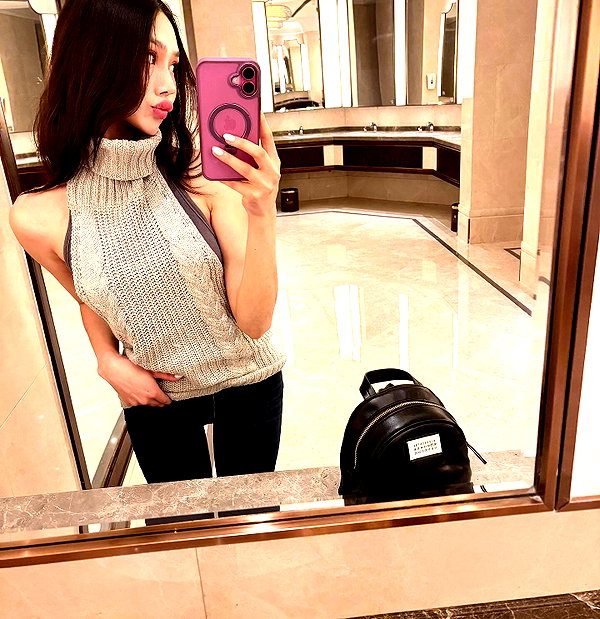 indra0102_ instagram image archive image