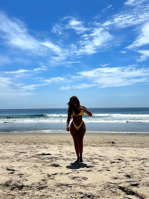 gabimfmoura instagram image archive image