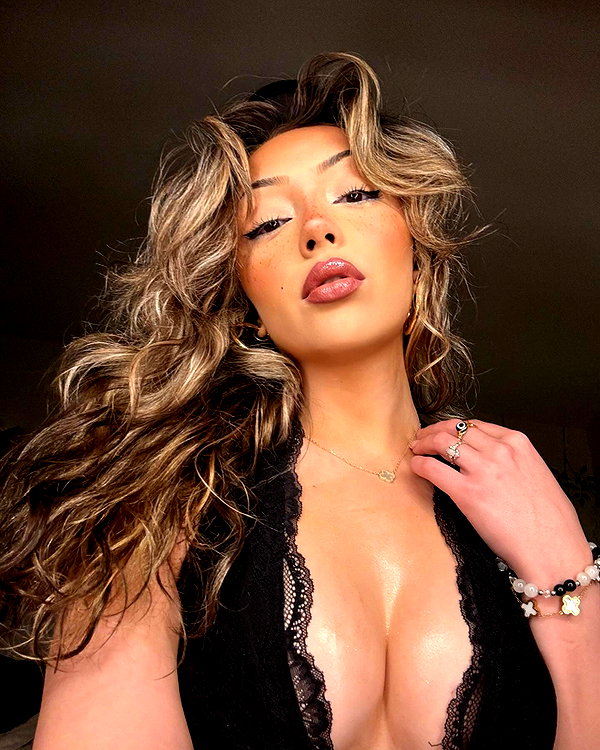 v.qx instagram image archive image