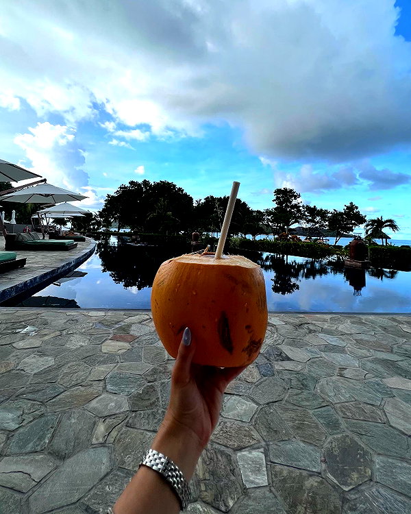 barzomer instagram image archive image