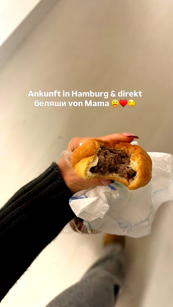 alexis.blond instagram image archive image