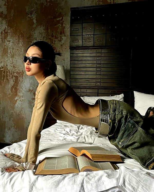 fair_mua instagram image archive image