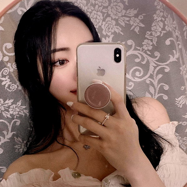 daxbin instagram image archive image