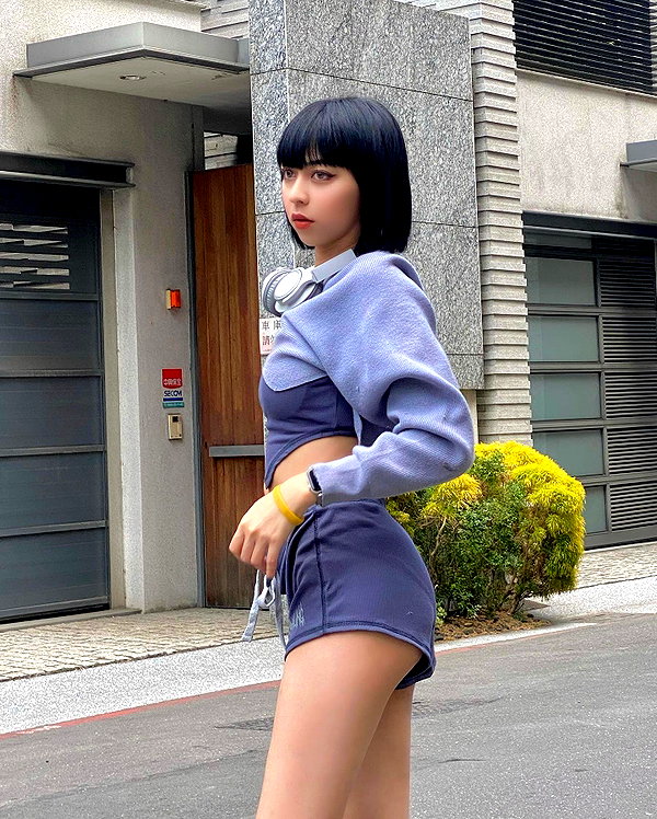 badthingalwaysg instagram image archive image