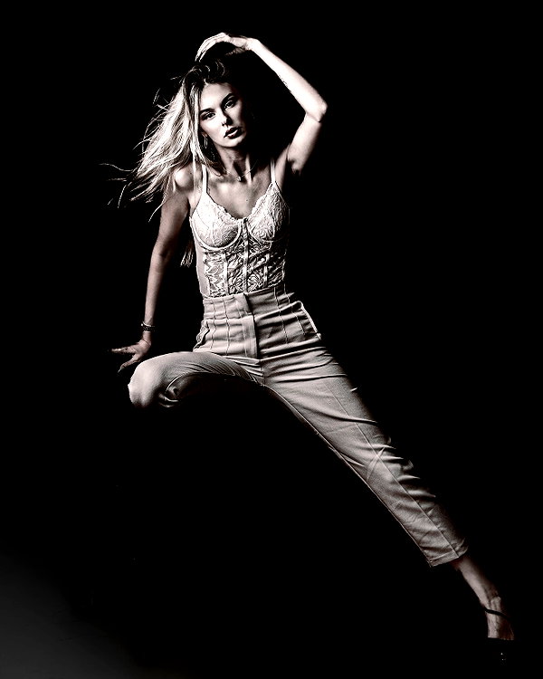 ariel_nigraker_photographer instagram image archive image