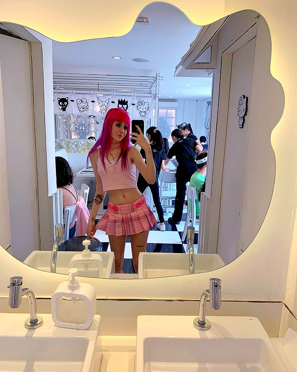 jadelaverne instagram image archive image
