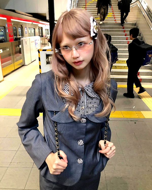 gakioyo instagram image archive image