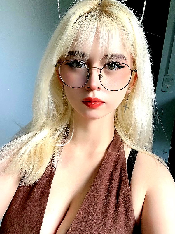 lulymakima instagram image archive image