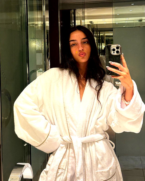 ellachristo instagram image archive image
