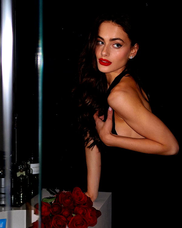 yaelshelbia instagram image archive image