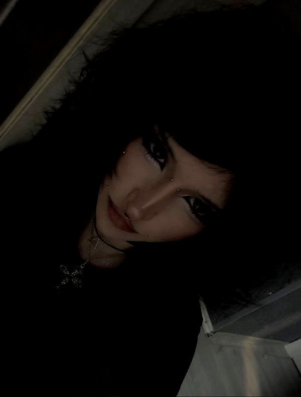 Archived image from @kk3tr1n4 on Instagram
