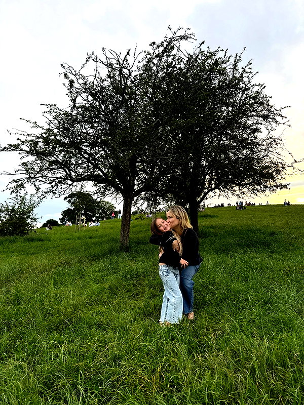 katehudson instagram image archive image