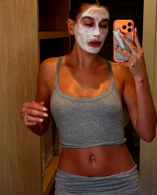 haileybieber instagram image archive image