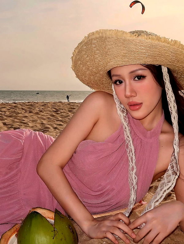 lyhythuedoxinh instagram image archive image