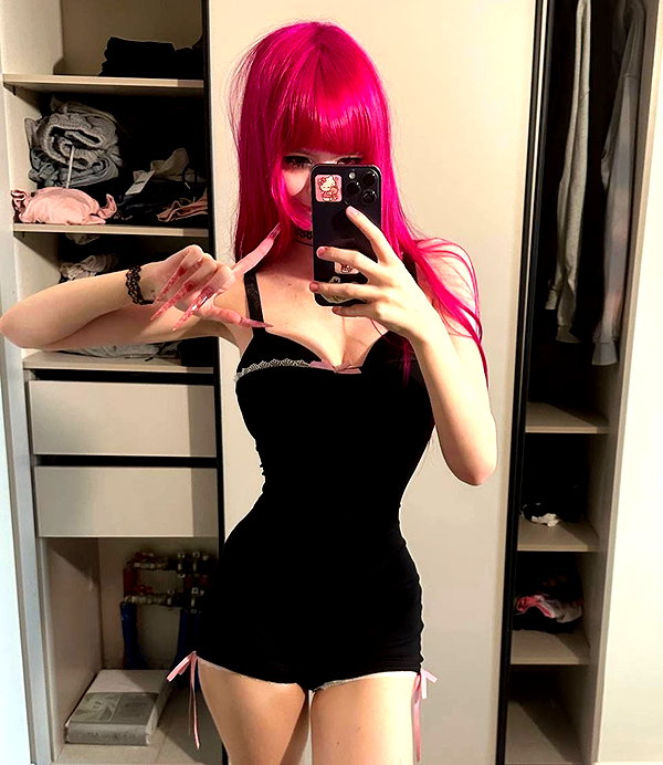 miss_baby007 instagram image archive image