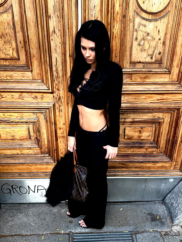 karolinaawasik instagram image archive image