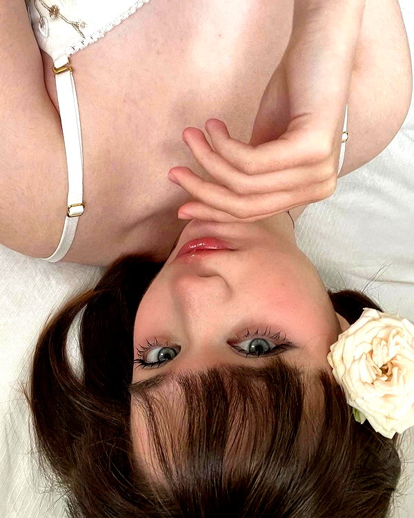 1neps1 instagram image archive image