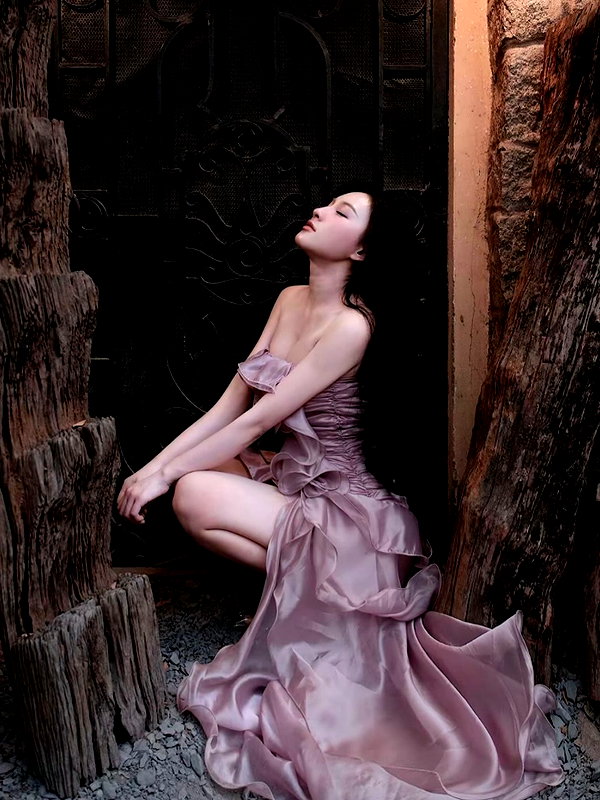 lyhythuedoxinh instagram image archive image