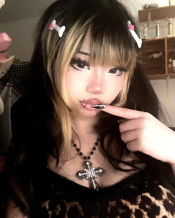 vixeniaaa instagram image archive image