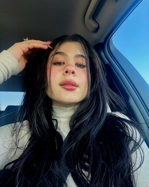 evasela__ instagram image archive image