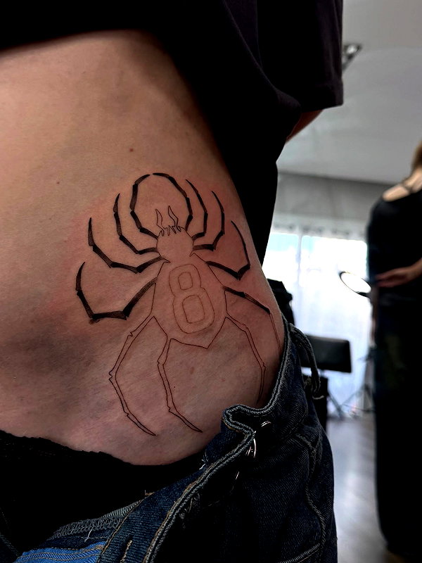 Archived image from @mika_franco_tattoos on Instagram
