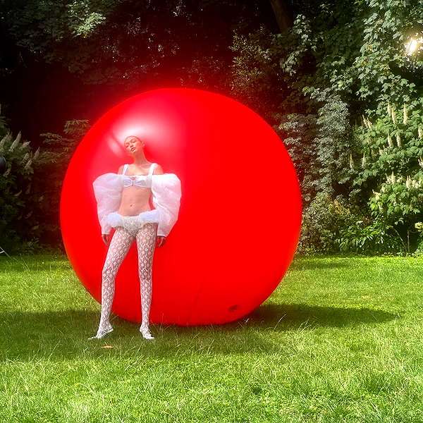 gigihadid instagram image archive image
