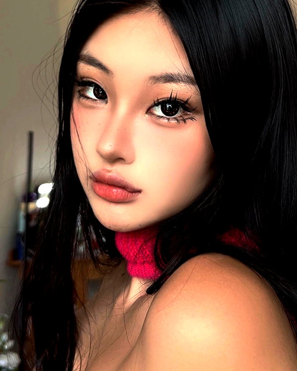 ll.lu1s instagram image archive image