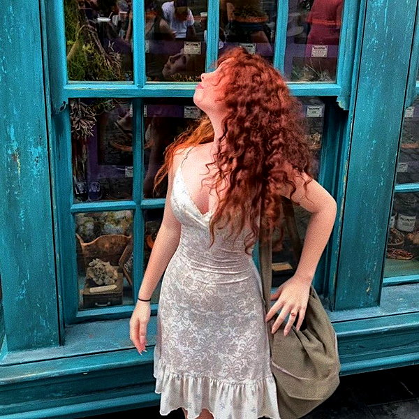 livia._.paige instagram image archive image