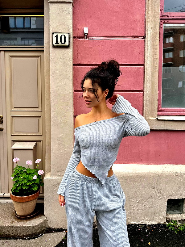 vanessa.rhd instagram image archive image