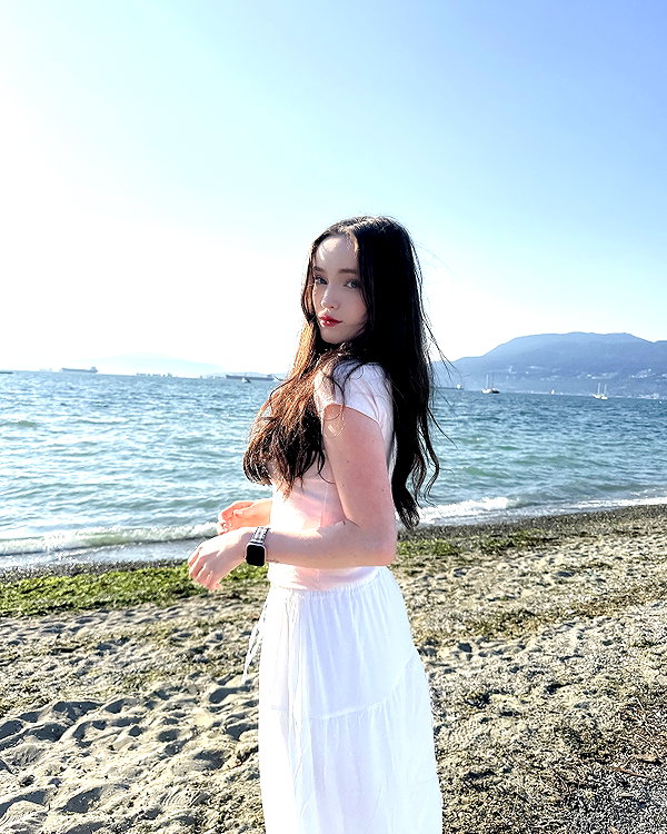 1uvgabi instagram image archive image