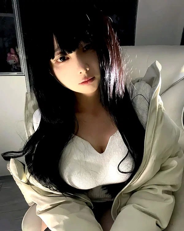 yingyinng_ instagram image archive image