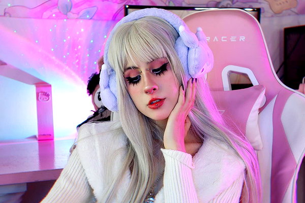 jadelaverne instagram image archive image