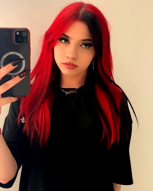 _roniira instagram image archive image