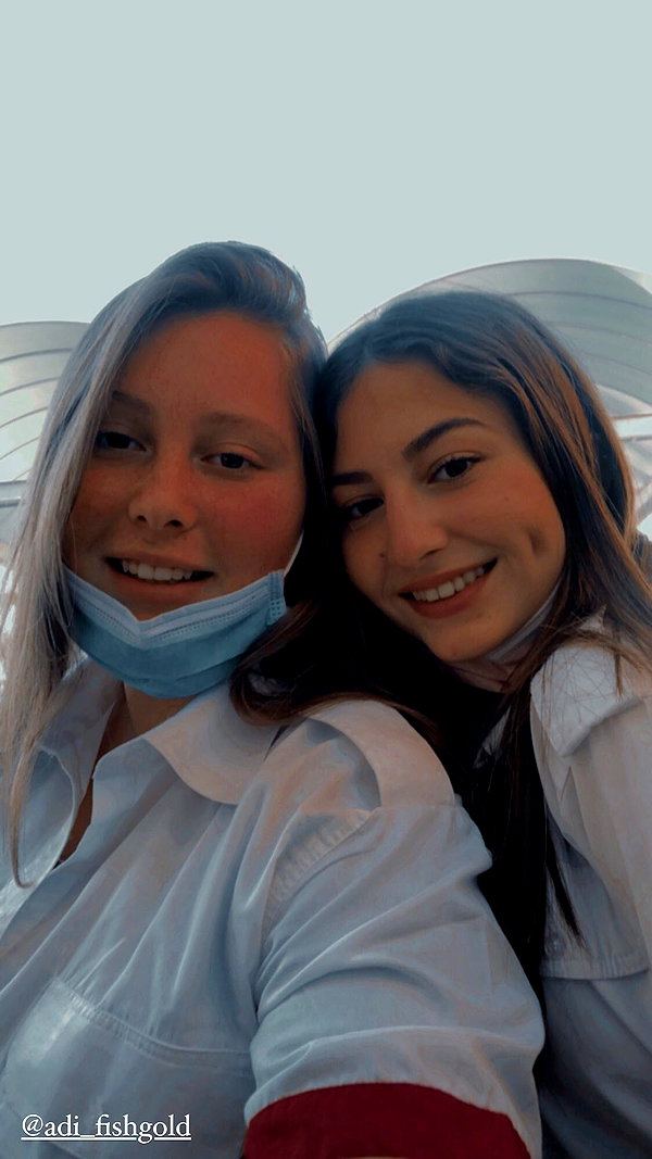viki_dominev instagram image archive image