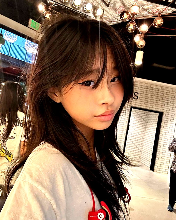 princessamelia_official instagram image archive image