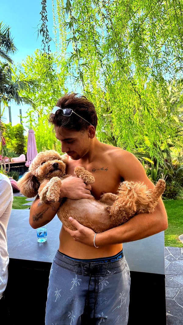 ella_netzer8 instagram image archive image