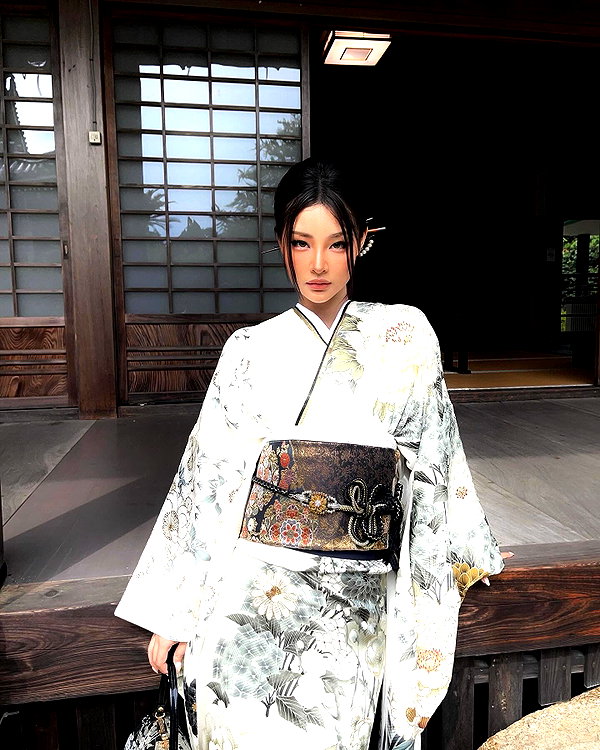 ll.lu1s instagram image archive image