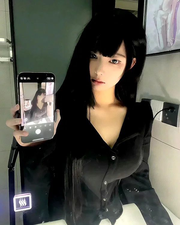 yingyinng_ instagram image archive image
