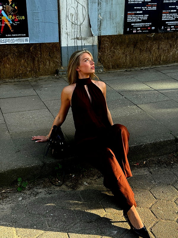 danamrts instagram image archive image