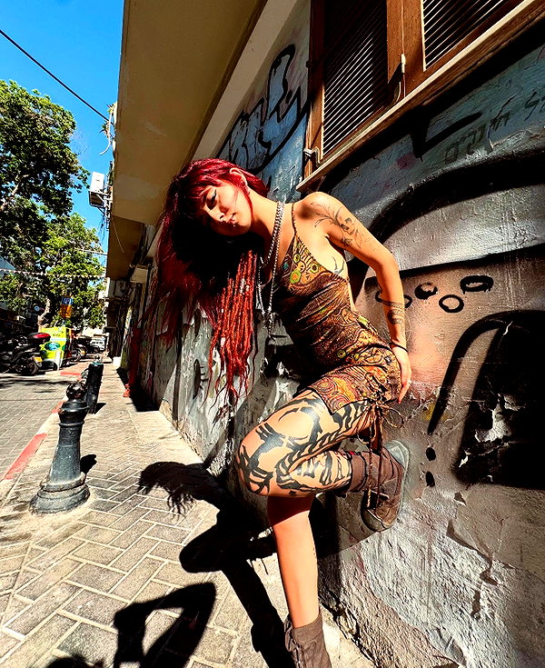 shaharo__._ instagram image archive image