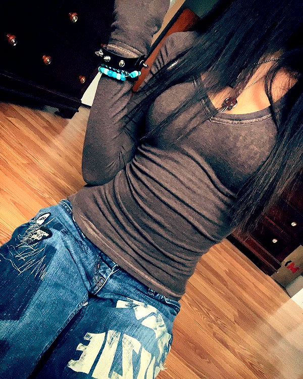 twodollie instagram image archive image